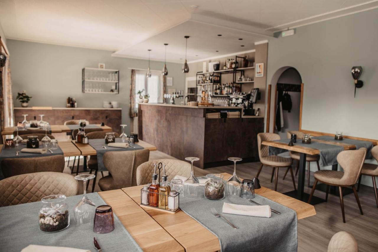 Albergo Ristorante Al Portico Gerra  ภายนอก รูปภาพ