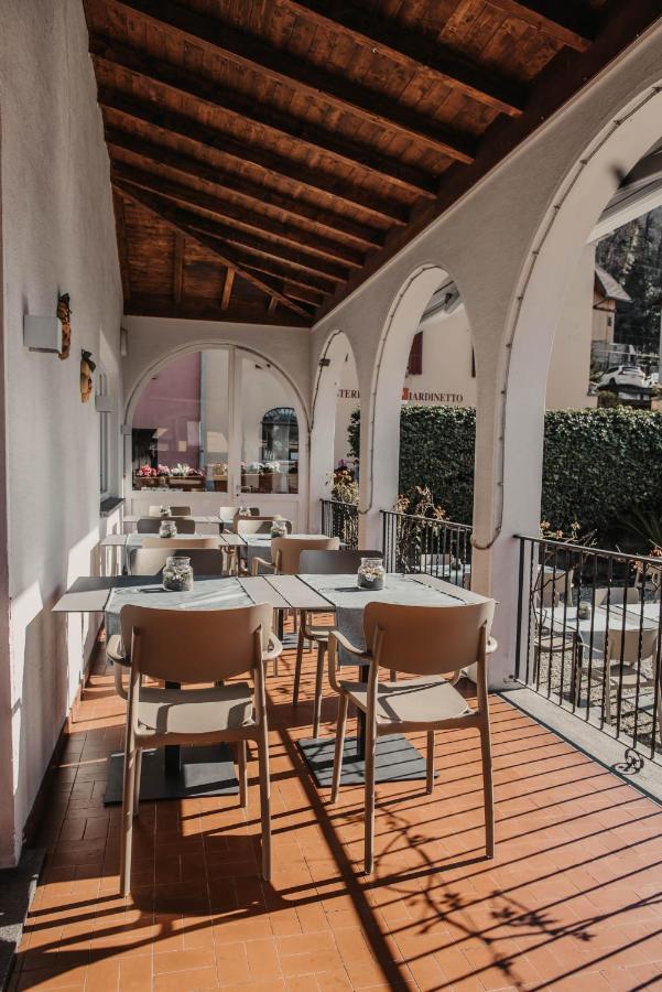 Albergo Ristorante Al Portico Gerra  ภายนอก รูปภาพ